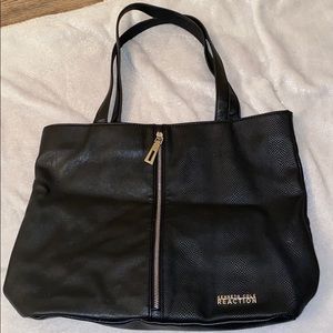 Black tote bag